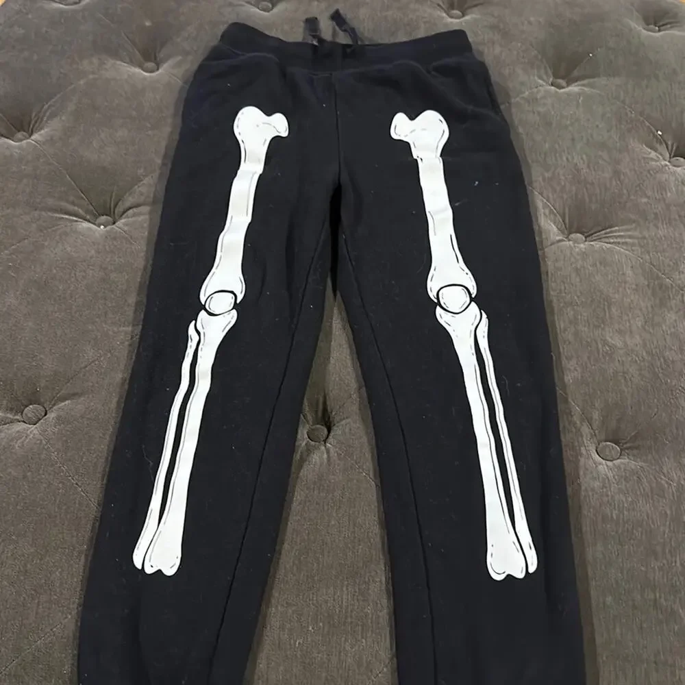 The children’s place skeleton bone pants size 10/12